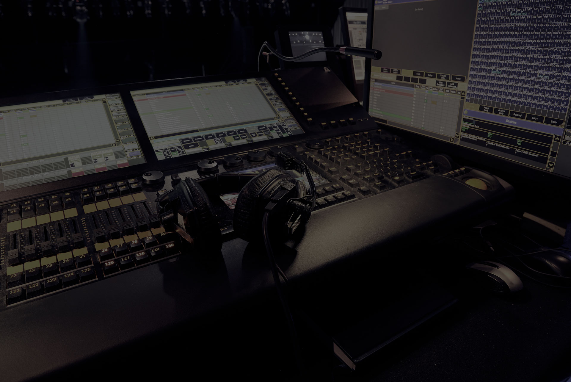 studio-bg_02 studio-bg_02